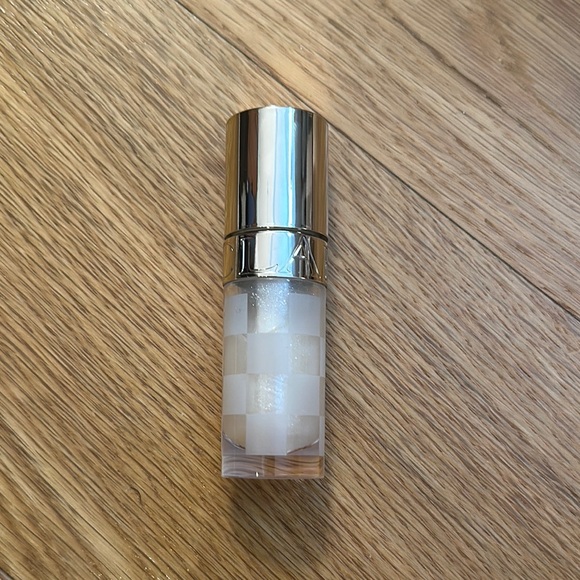 NEW Clarins Lip Oil in 24 White. Never opened or exposed to air - Picture 1 of 3